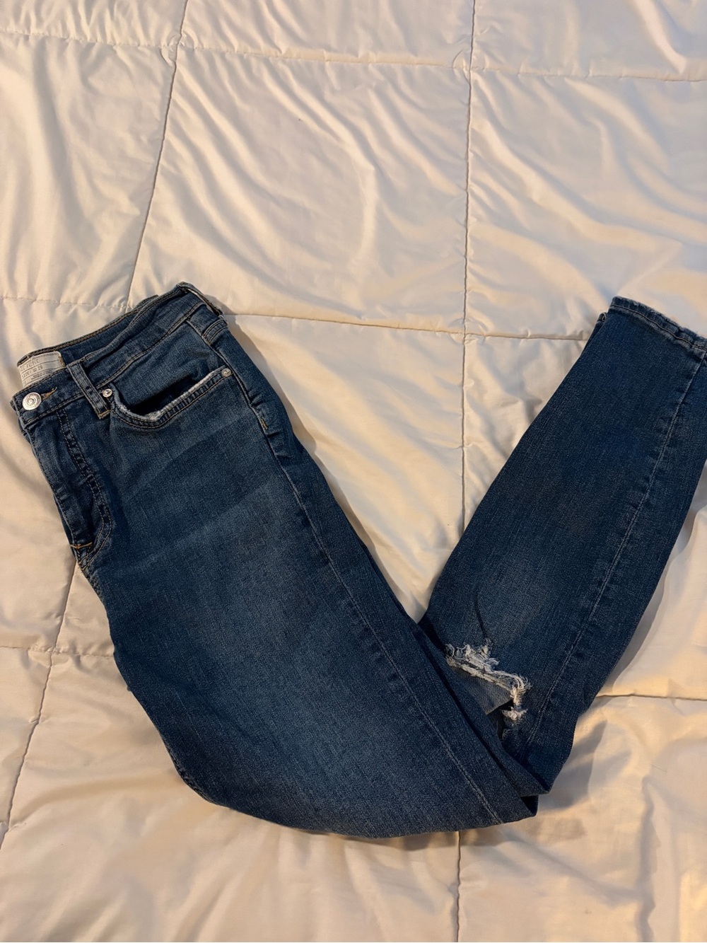 Free People Dark Blue Skinny Jeans with Distress